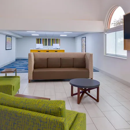 Holiday Inn Express & Suites - Shreveport - Downtown By Ihg-2